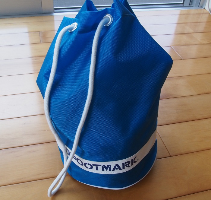 小学生のプールバッグに最適 コンパクトなフットマークを使い始めました 持たない暮らし 使い切る暮らし